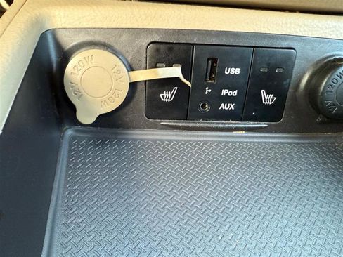 Used 2012 Hyundai Santa Fe Limited image 42