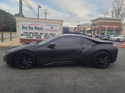 Used 2015 BMW i8 image 5