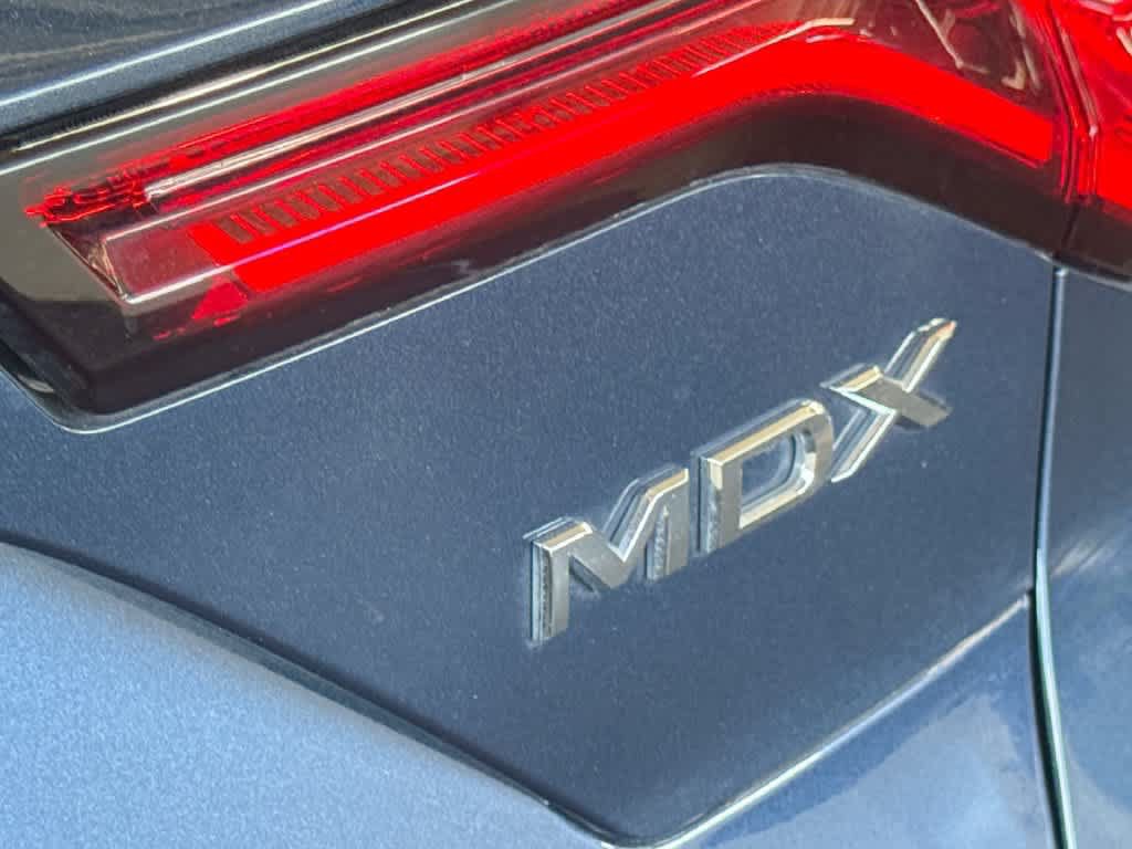 Used 2025 Acura MDX w/ Technology Package FWD image 10