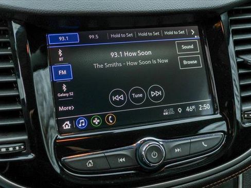 Used 2019 Chevrolet Trax LT w/ LT Convenience Package image 17