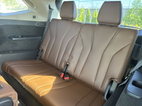 Used 2023 Acura MDX SH-AWD w/ Advance Package image 33