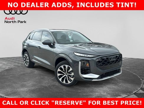 New 2026 Audi Q3 quattro 2.0T AWD/4WD image 1