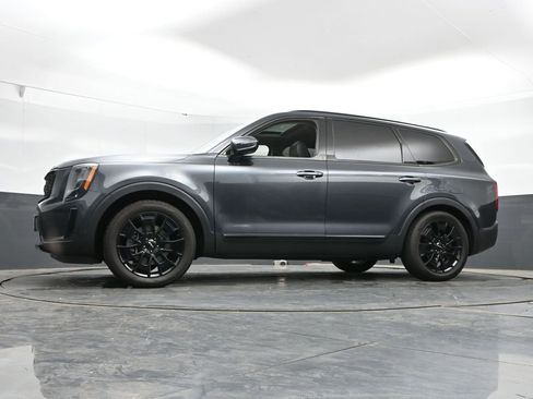 Used 2022 Kia Telluride SX w/ SX Prestige Package AWD/4WD image 45