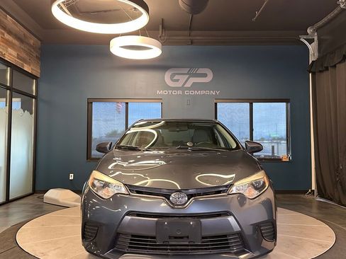 Used 2016 Toyota Corolla LE FWD image 8