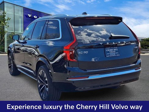 New 2026 Volvo XC90 T8 Plus w/ Protection Package Premier AWD/4WD image 3