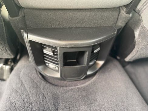 Used 2020 RAM 3500 Big Horn image 30