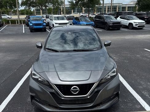 Used 2020 Nissan Leaf SV Plus w/ SV Plus Technology Package FWD image 11