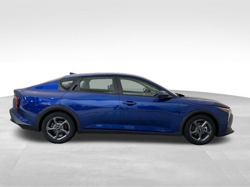 Used 2025 Kia K4 FWD image 7