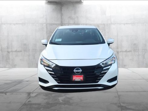 New 2025 Nissan Versa SV w/ Trunk Package image 4