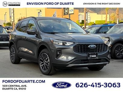 New 2025 Ford Escape SE