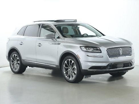 Used 2023 Lincoln Nautilus Reserve w/ Equipment Group 201A AWD/4WD image 9
