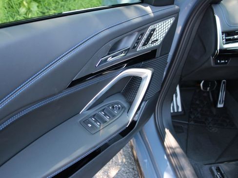 Used 2025 BMW X1 M35i AWD/4WD image 31