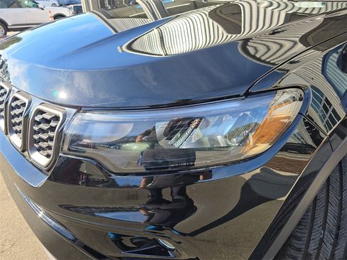 New 2026 Jeep Compass Limited image 31