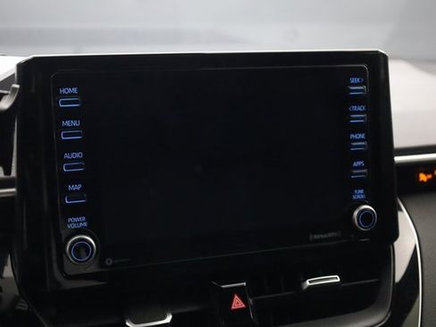 Used 2022 Toyota Corolla SE w/ SE Premium Package image 13