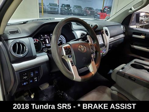 Used 2018 Toyota Tundra SR5 RWD image 7