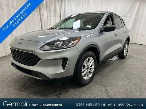 Used 2022 Ford Escape SE image 4