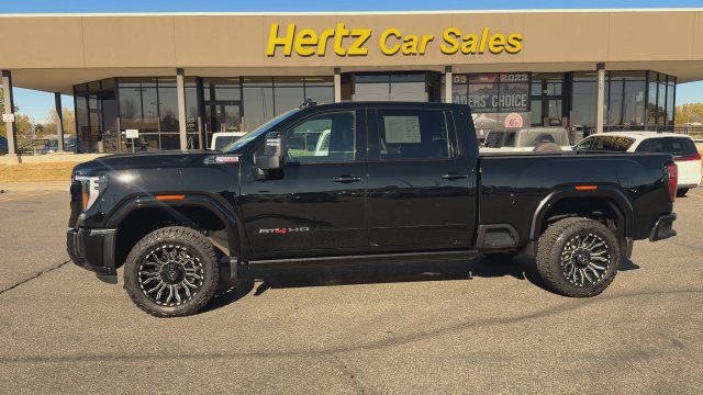 Used 2025 GMC Sierra 3500 AT4 w/ AT4 Premium Plus Package AWD/4WD image 5
