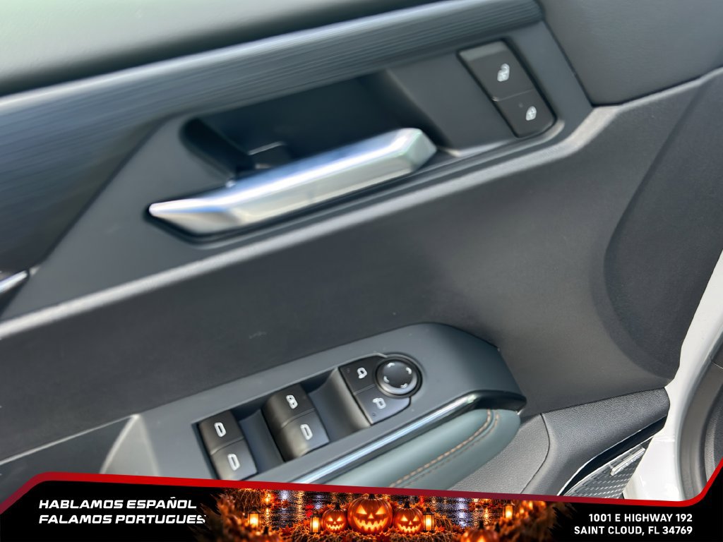 New 2026 GMC Acadia AT4 w/ Luxury Package AWD/4WD image 11