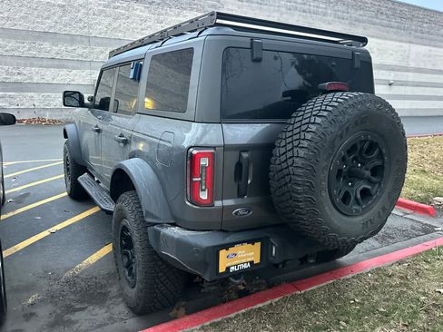 Certified 2022 Ford Bronco Wildtrak image 6