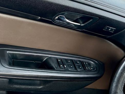 Used 2016 GMC Acadia SLT w/ Open Road Package image 21