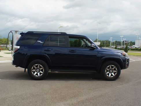 Used 2023 Toyota 4Runner TRD Off-Road Premium w/ Moonroof Package AWD/4WD image 22