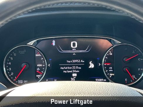 Certified 2022 GMC Acadia AT4 w/ Technology Package AWD/4WD image 17