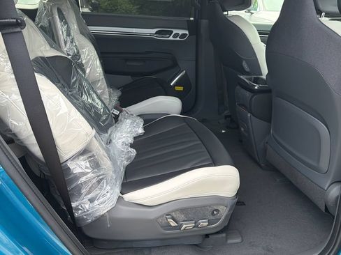 New 2026 Kia EV9 GT-Line AWD/4WD image 15