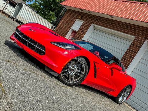 Used 2015 Chevrolet Corvette Stingray Coupe w/ 3LT Preferred Equipment Group RWD image 8