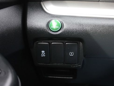 Used 2016 Honda CR-V LX image 15