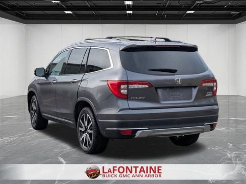 Used 2021 Honda Pilot Touring image 3