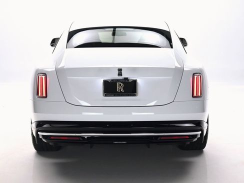 Used 2025 Rolls-Royce Spectre w/ Spectre Launch Package AWD/4WD image 6