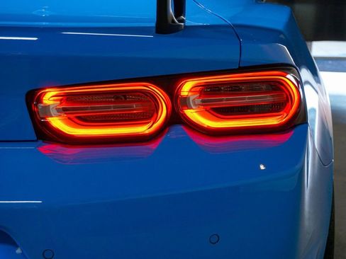 Used 2023 Chevrolet Camaro ZL1 image 90