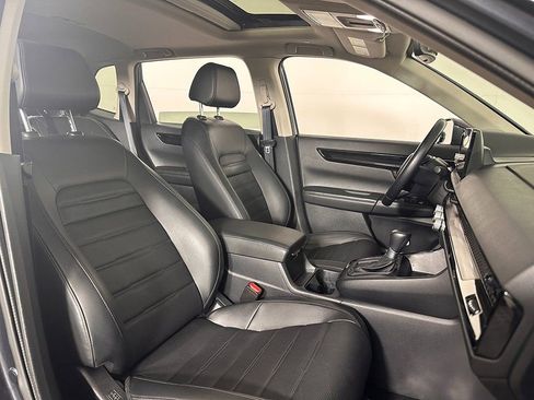 Used 2025 Honda CR-V EX-L image 31