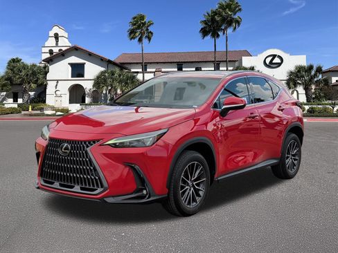 Used 2025 Lexus NX 250 FWD w/ Towing Package (2000 Lbs) image 5