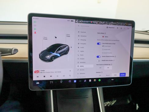 Used 2020 Tesla Model 3 Long Range image 36