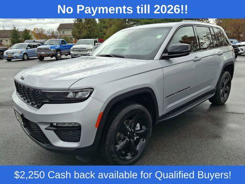 New 2025 Jeep Grand Cherokee Limited w/ Black Appearance Package image 3