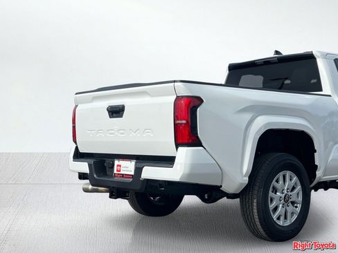 Certified 2026 Toyota Tacoma SR5 RWD image 11