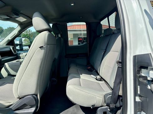 Used 2022 Ford F350 XL w/ STX Appearance Package AWD/4WD image 14
