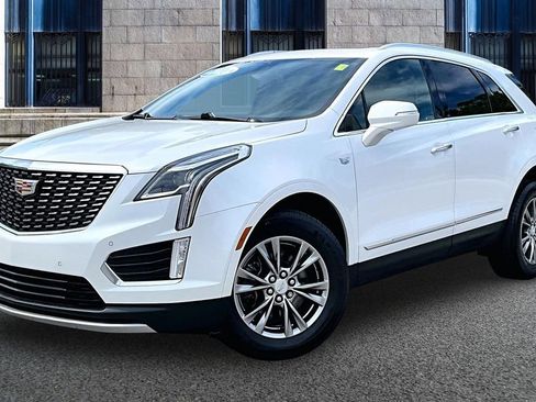 Used 2023 Cadillac XT5 Premium Luxury w/ LPO, Floor Liner Package AWD/4WD image 2