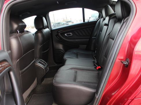 Used 2014 Ford Taurus Limited image 35