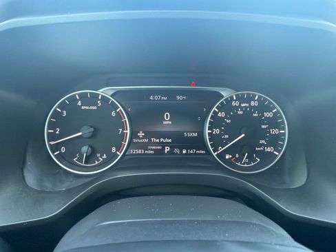 Used 2025 Nissan Rogue S FWD image 22