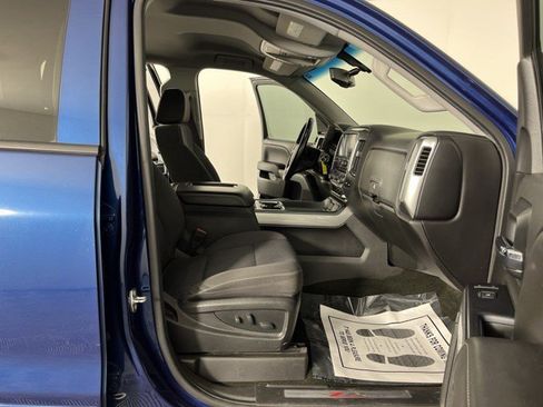 Used 2017 Chevrolet Silverado 1500 LT w/ All Star Edition AWD/4WD image 35
