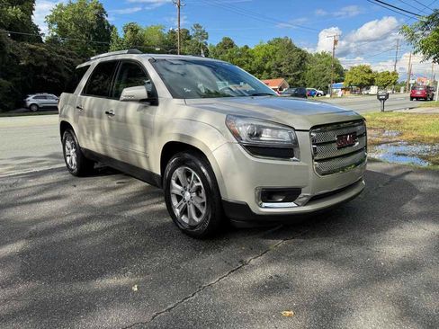 Used 2014 GMC Acadia SLT FWD image 3