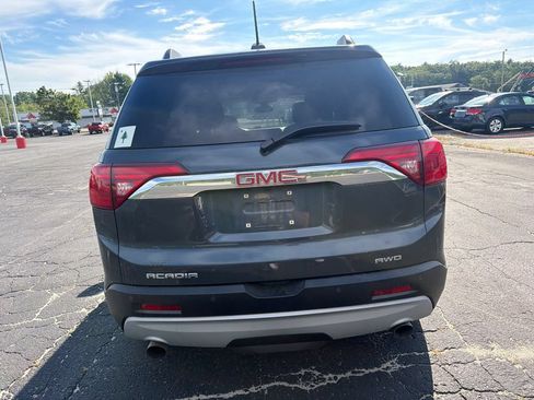 Used 2019 GMC Acadia SLT AWD/4WD image 8