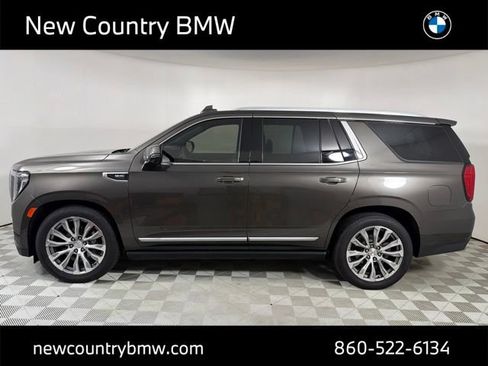 Used 2021 GMC Yukon Denali w/ Denali Ultimate Package AWD/4WD image 4