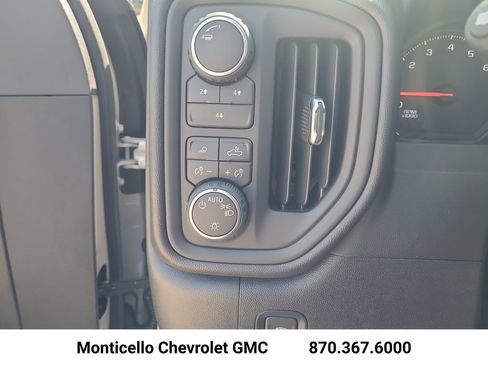 New 2026 Chevrolet Silverado 2500 Custom w/ Custom Value Package AWD/4WD image 19