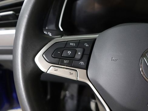Used 2024 Volkswagen Jetta SE FWD image 41