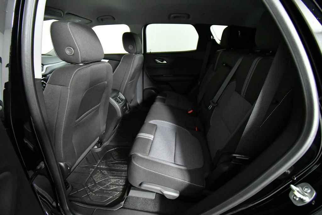 New 2026 Chevrolet Blazer LT w/ LPO, Floor Liner Package AWD/4WD image 24
