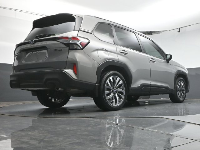Used 2025 Subaru Forester Touring w/ Touring Package AWD/4WD image 43