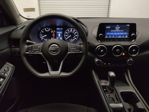 Used 2022 Nissan Sentra S FWD image 22